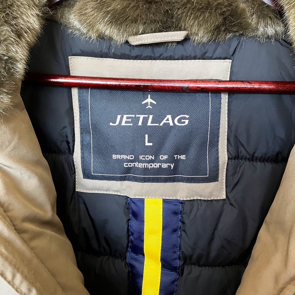JetLag Jacket - Picture 4 of 9